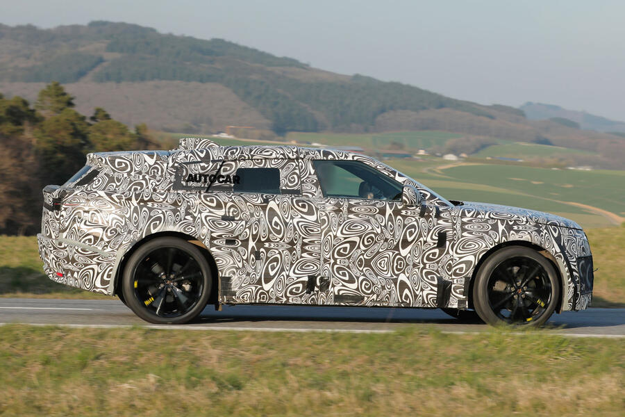 2026 Range Rover Velar EV testing – side tracking