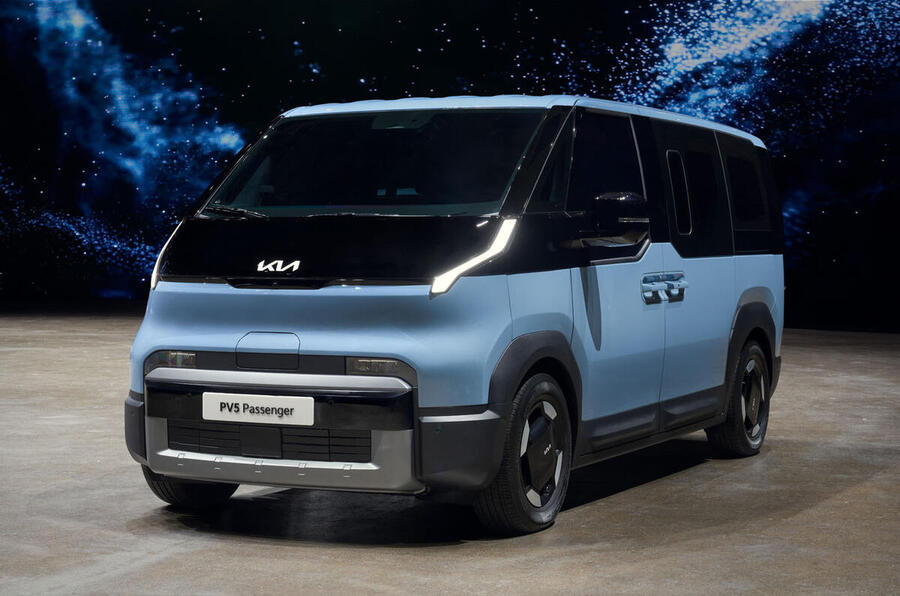 Kia PV5 Passenger front quarter