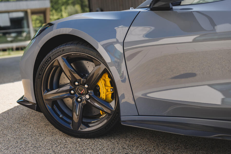 Chevrolet Corvette E-Ray carbon wheel detail