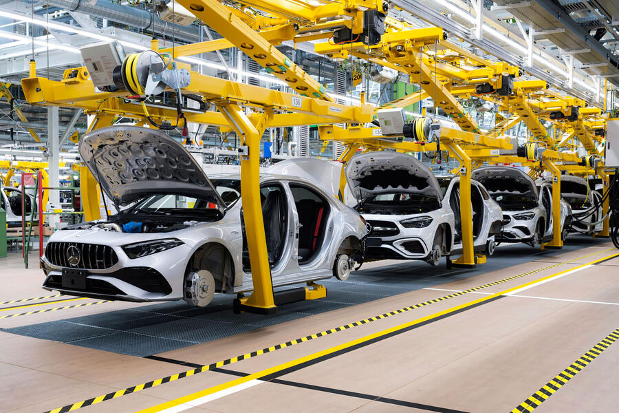 Mercedes-Benz Rastatt production line