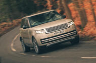 range rover phev 2025 front quarter tracking