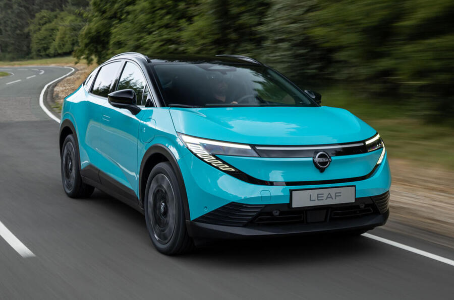 Nissan Leaf front quarter tracking