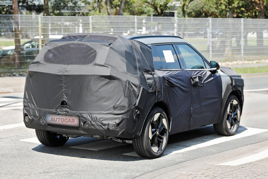 2026 Hyundai Tuscon in camo – rear quarter