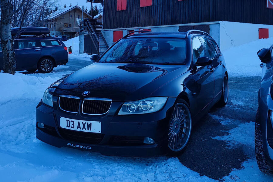 Alpina D3 in the snow