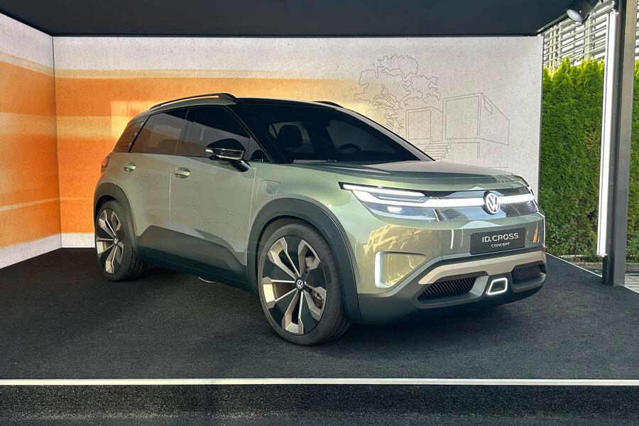 VW ID Cross at 2025 Munich motor show – front quarter