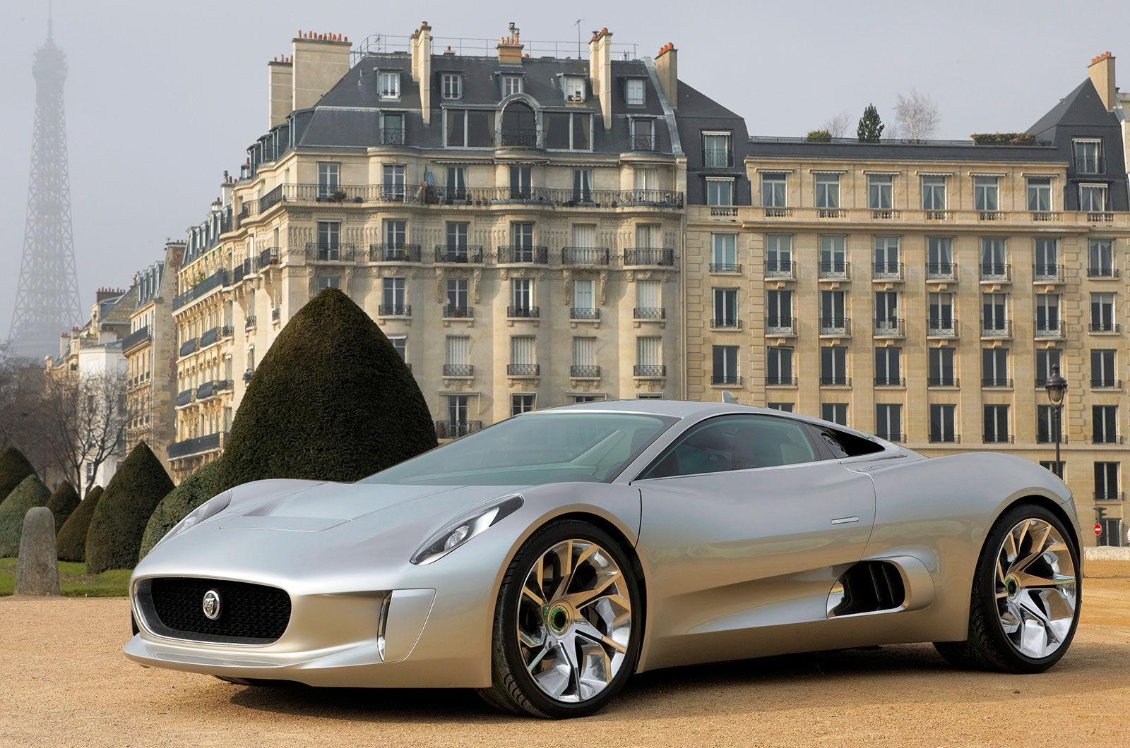 Jaguar C-X75 (2010)
