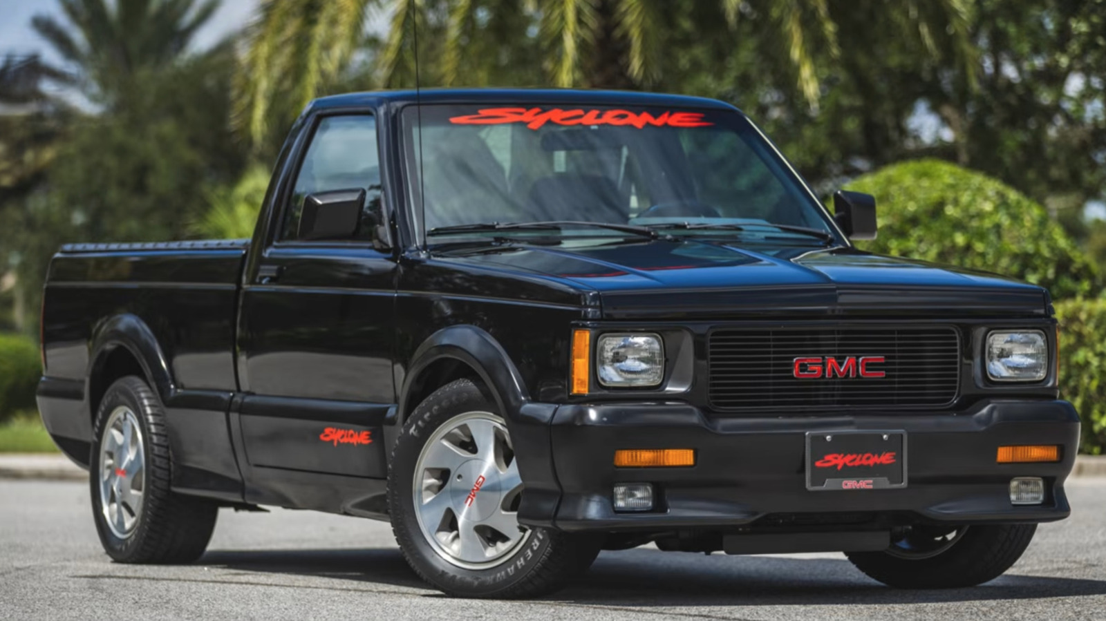GMC Syclone and the Redefinition of Performance Trucks Before the ...