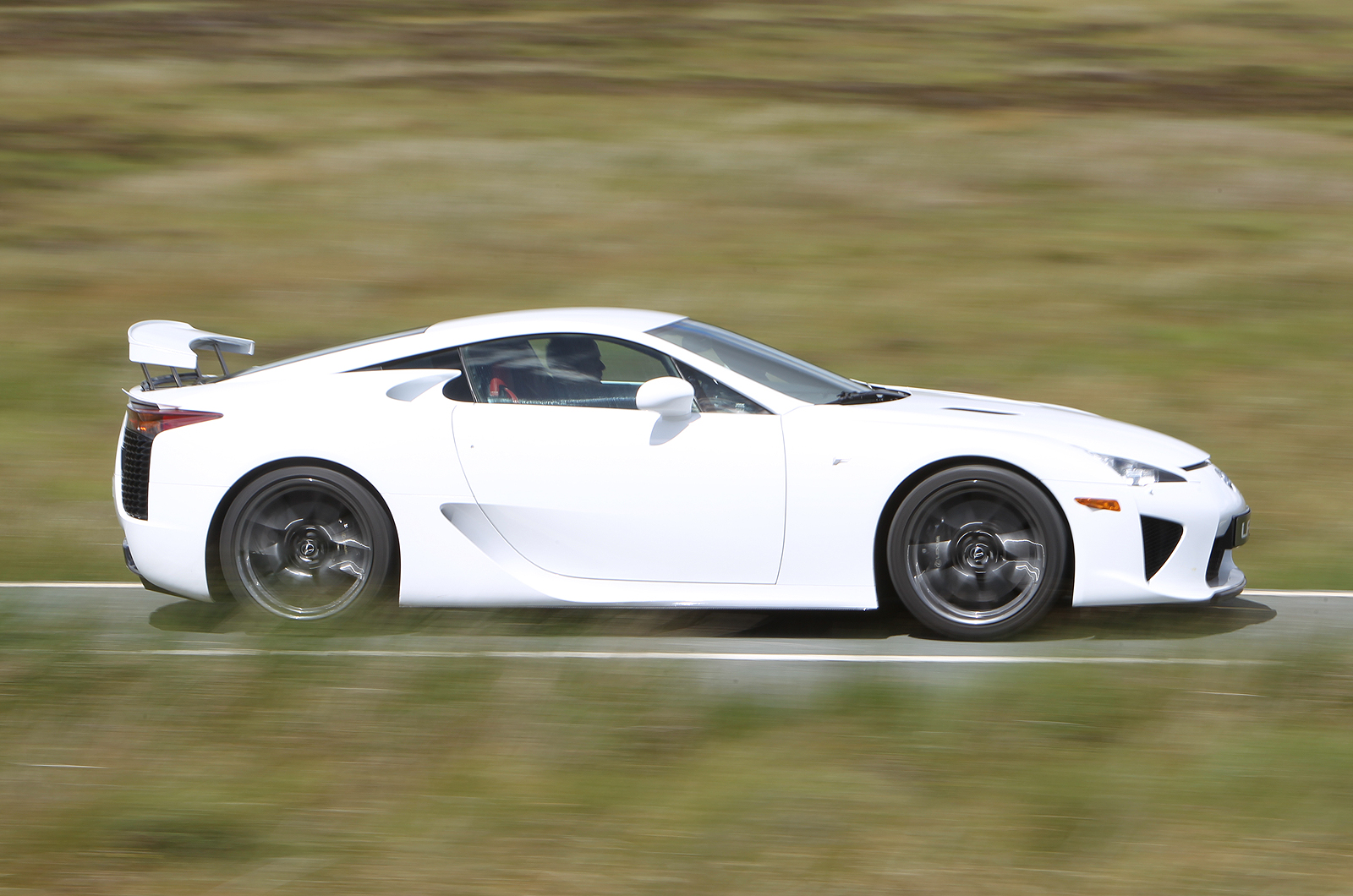 Lexus LFA