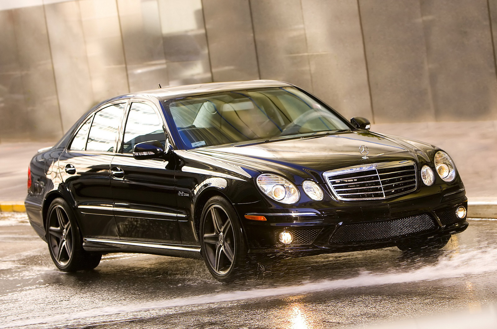 Mercedes-Benz E63 AMG (W211, 2007-2009)