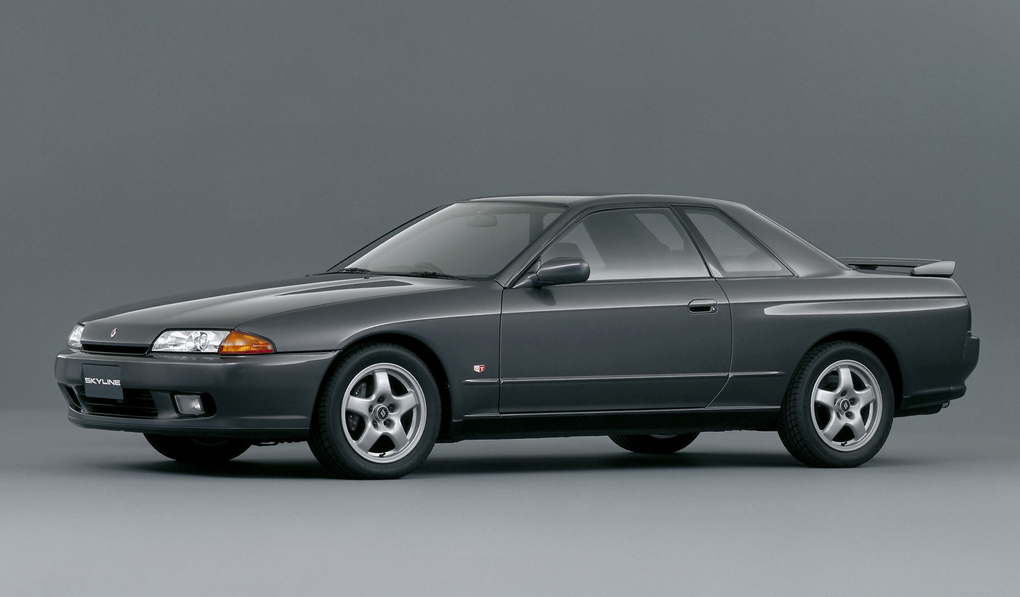 Nissan Skyline GT-R R32 (1989-1994)