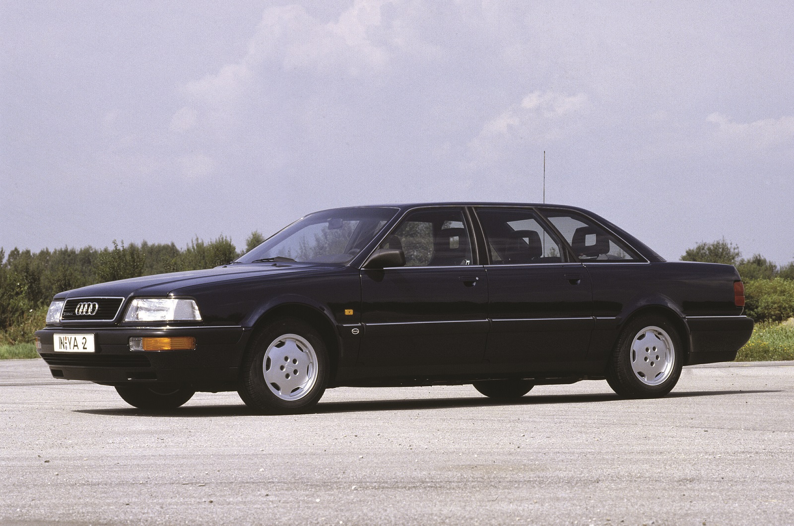 Audi V8L