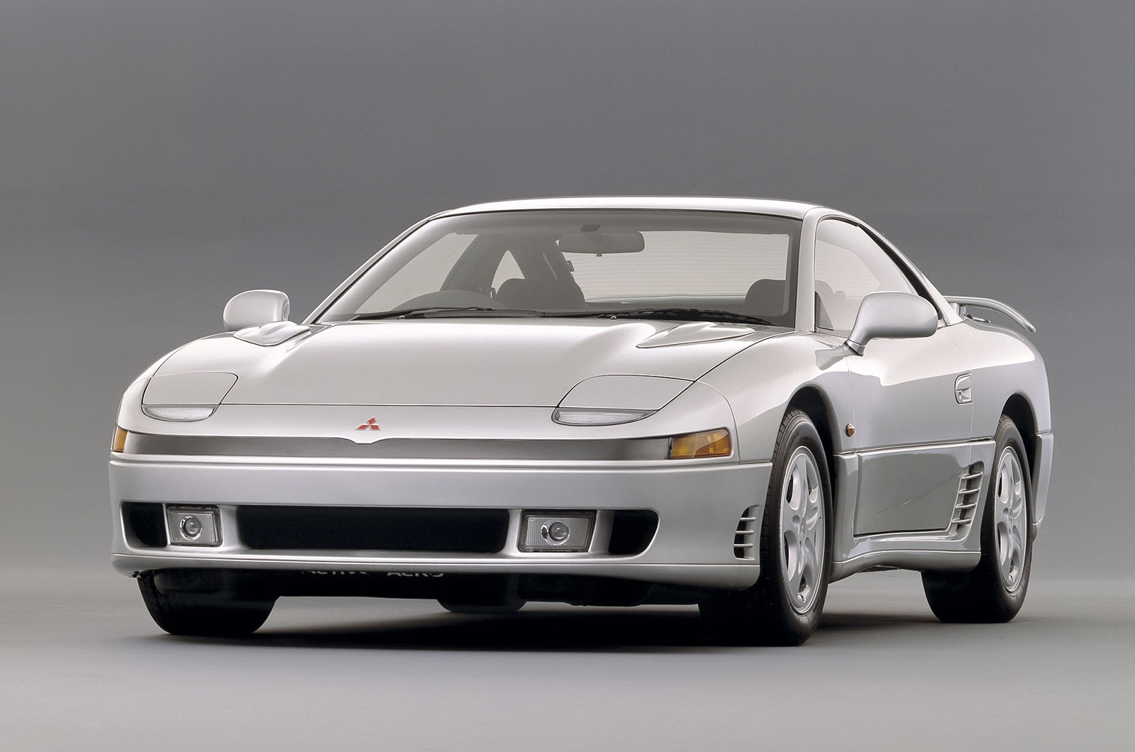 Mitsubishi 3000GT (1991) – 3 MODELS