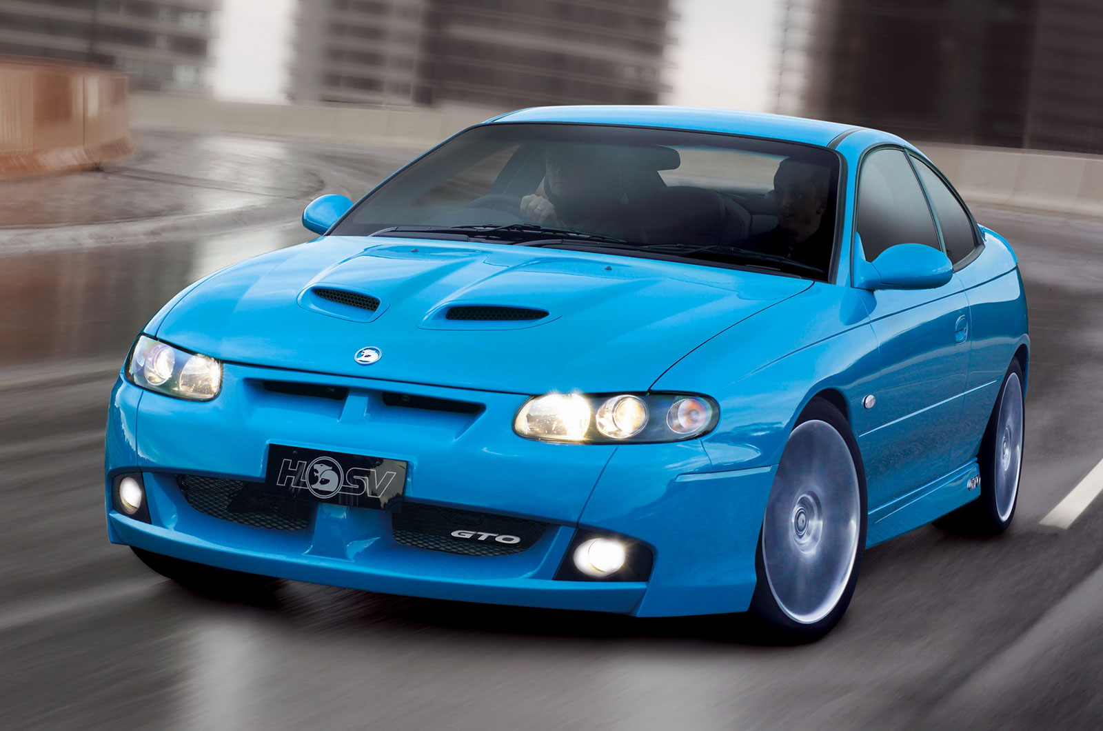Holden Monaro (2001) – 7 MODELS