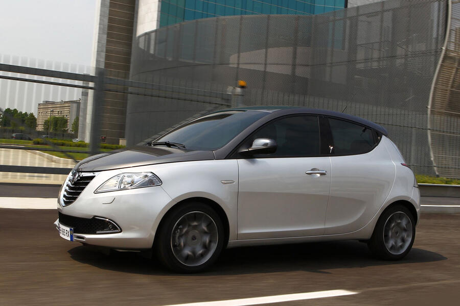 Lancia Ypsilon