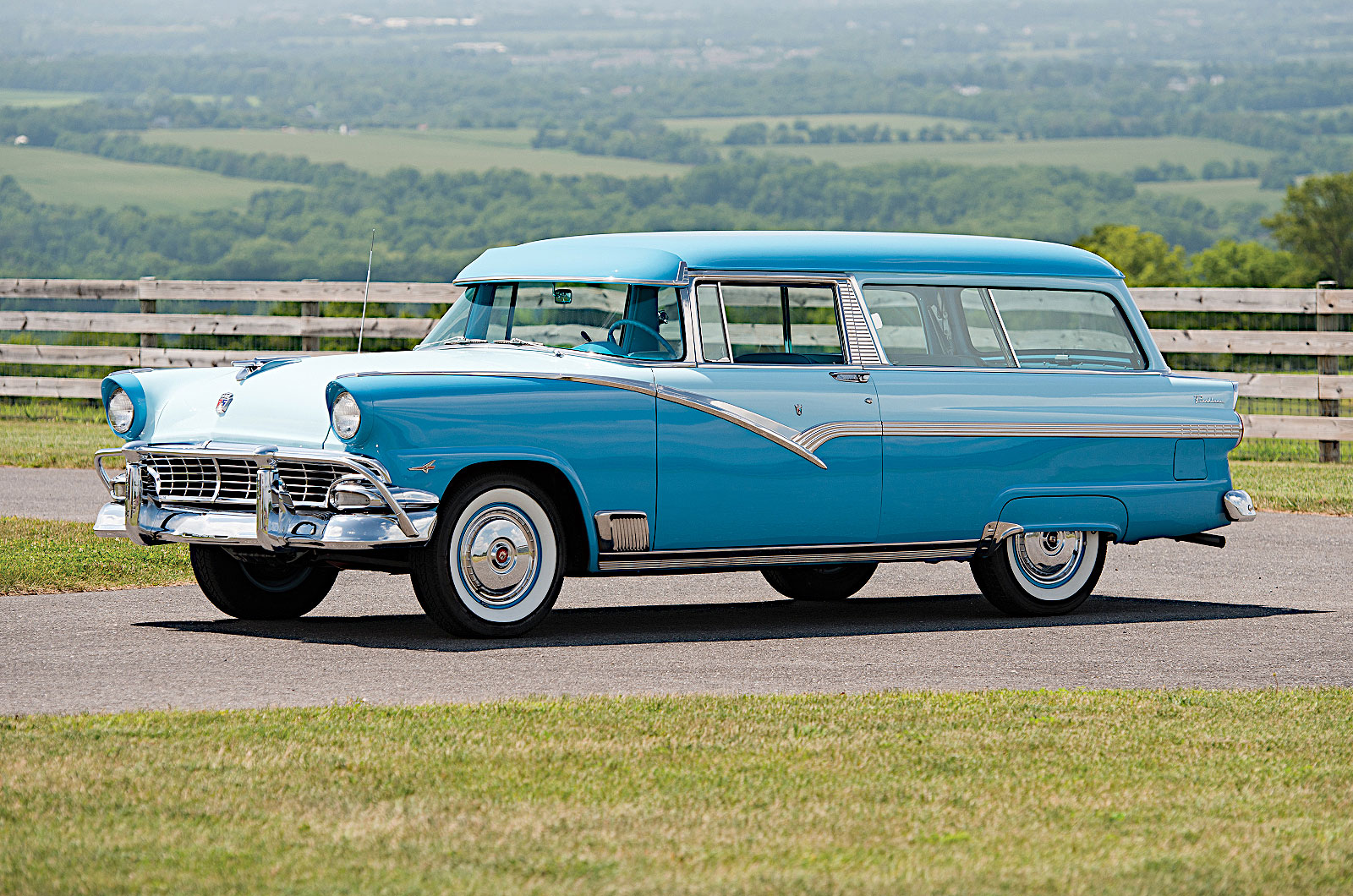 Ford Parklane (1955)