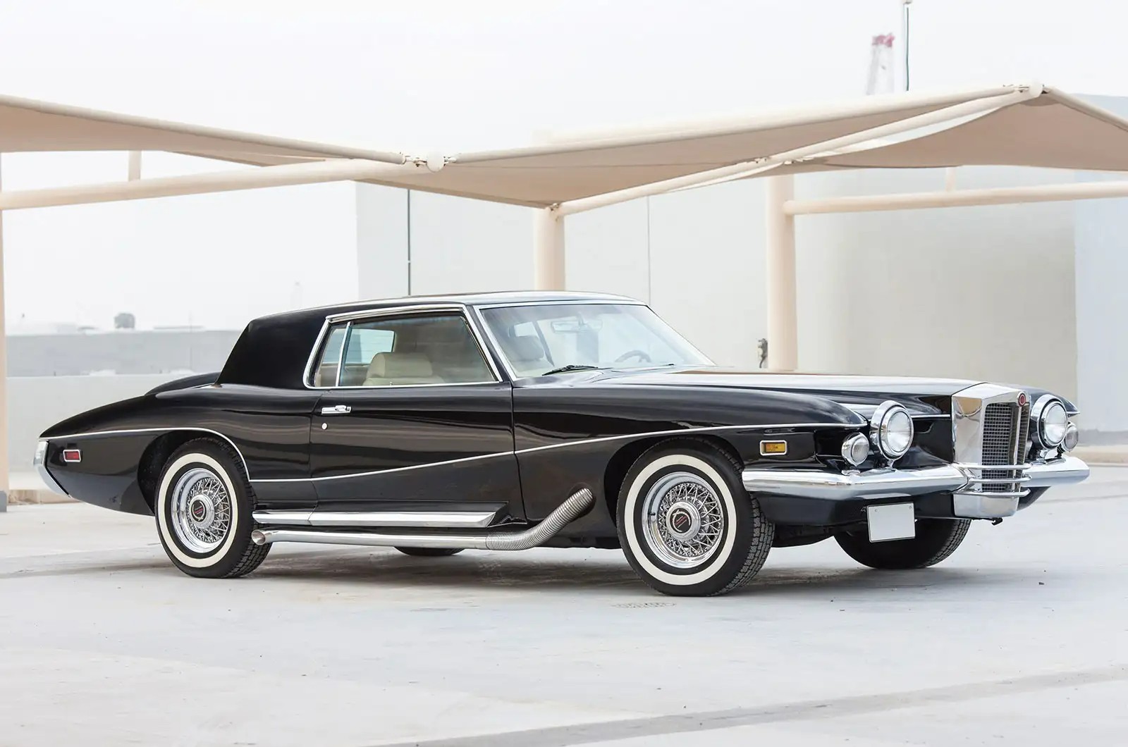 Stutz Blackhawk