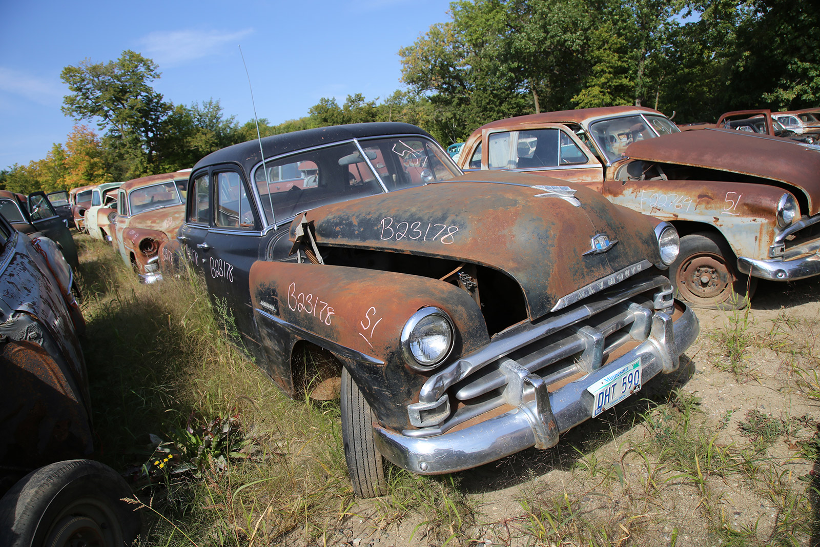 PLYMOUTH CRANBROOK - 1951