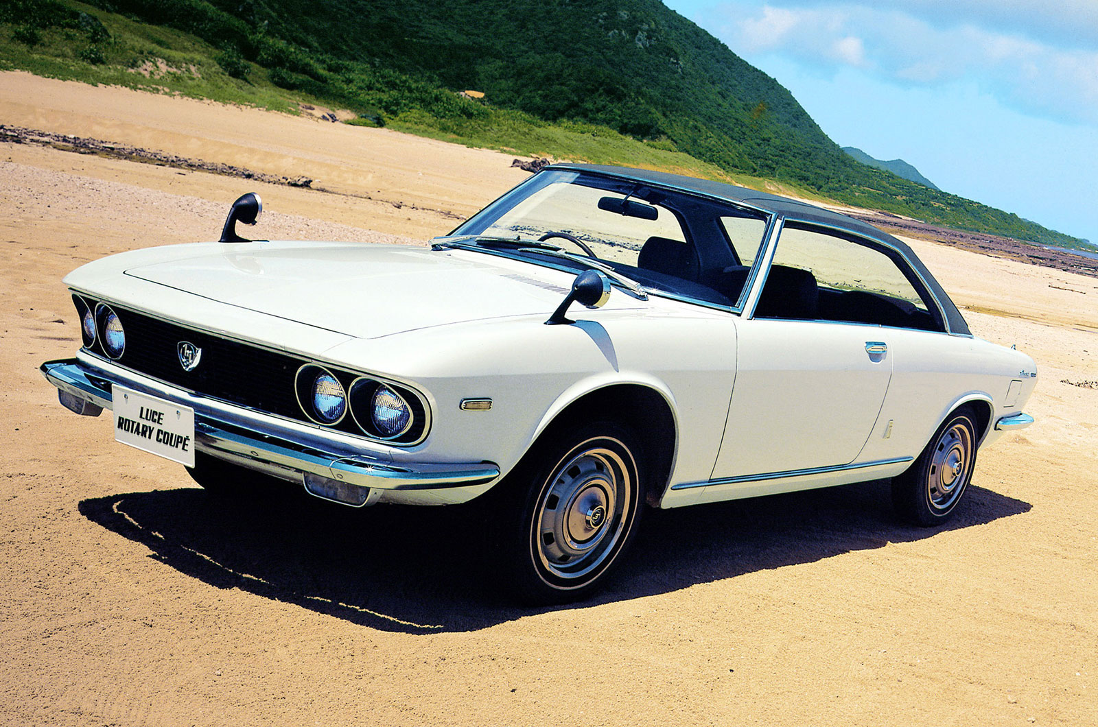 Mazda Luce (1966)