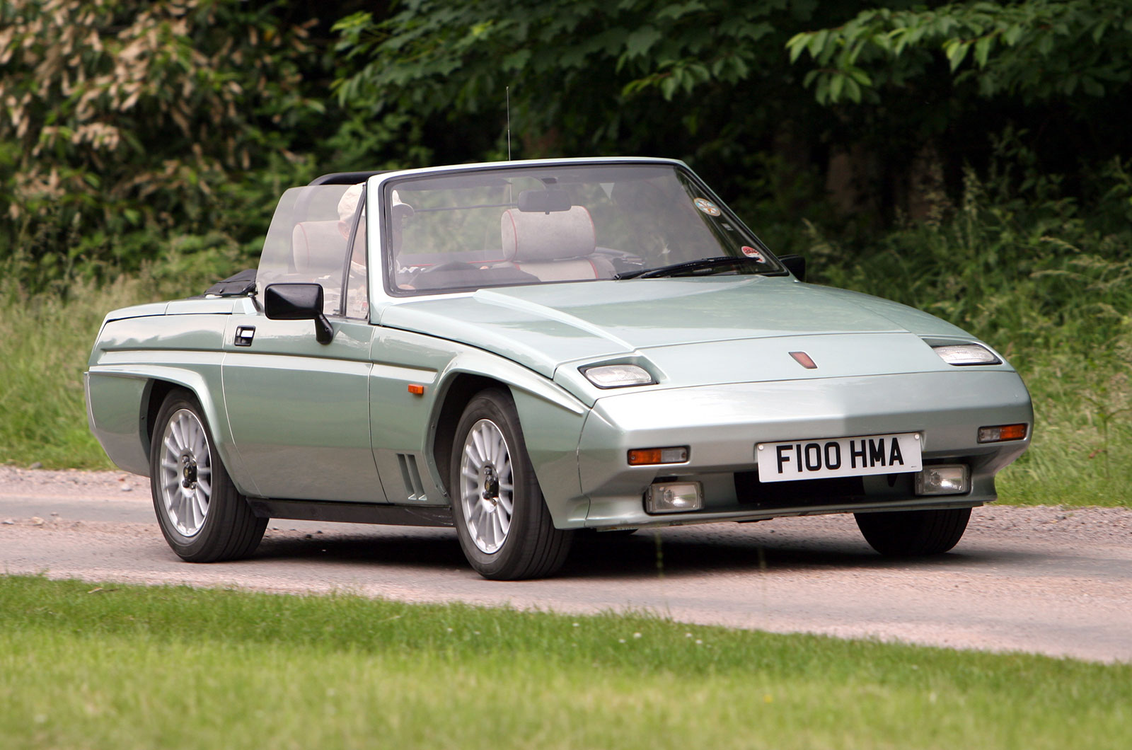 Reliant Scimitar SS1 (1984)
