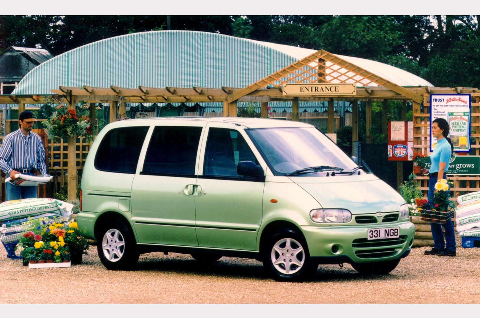 Nissan Serena (1992)