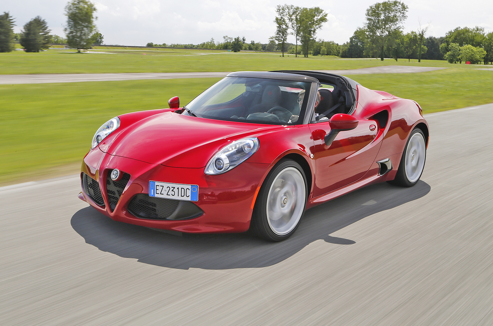 Alfa Romeo 4C (2013)