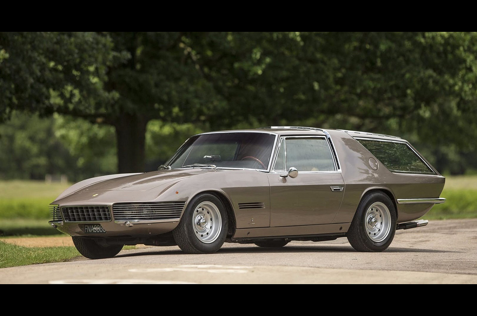 Ferrari 330 GT