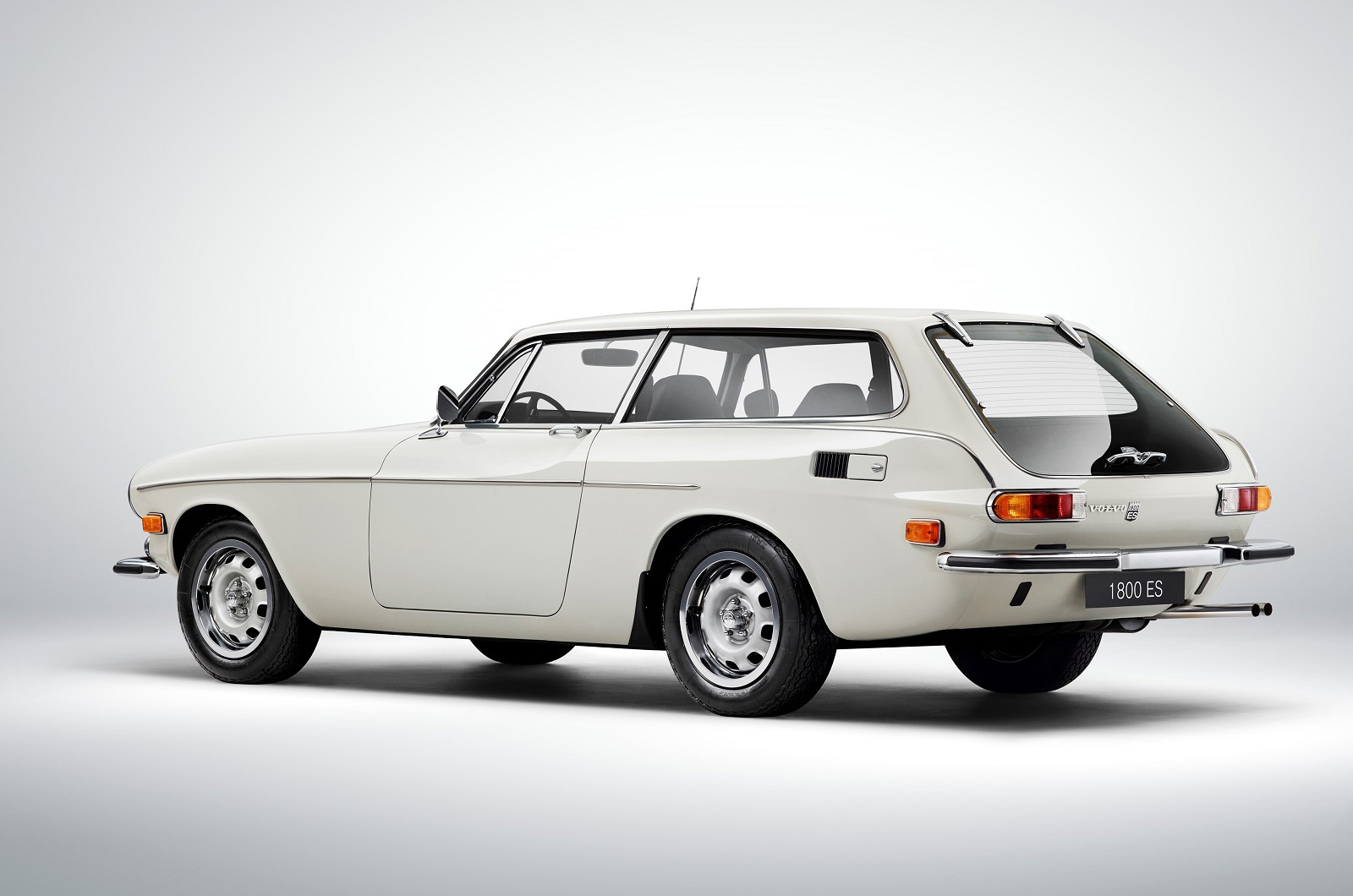 Volvo 1800 ES