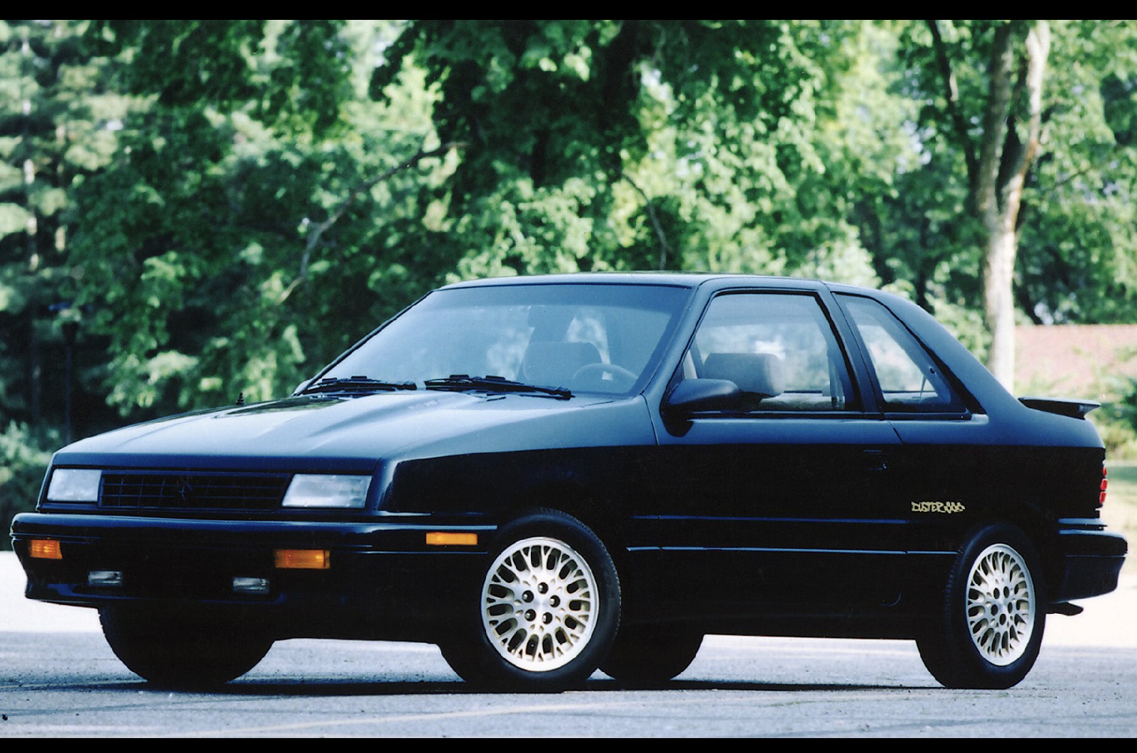 Plymouth Sundance Duster (1992)