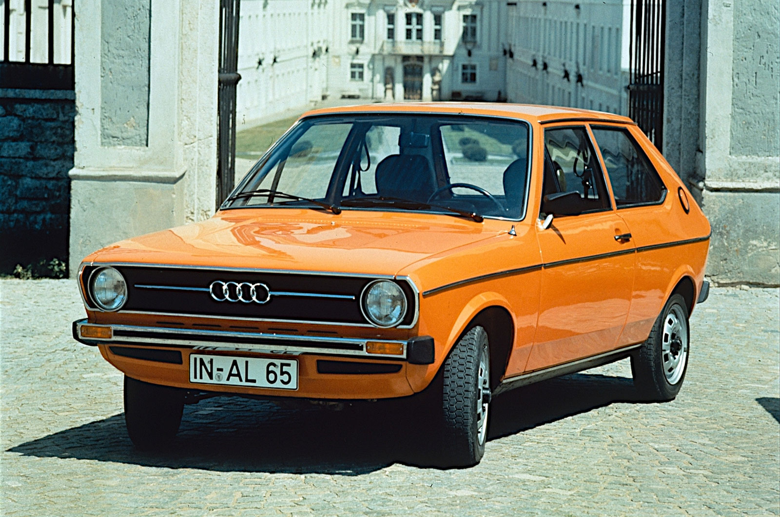 Audi 50