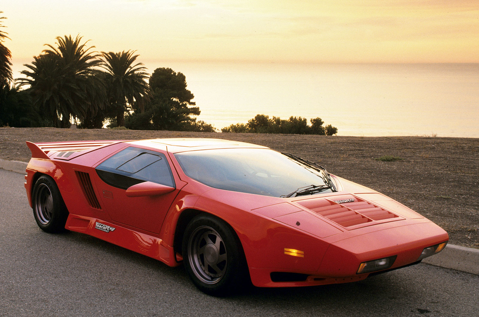Vector W8 (1989)