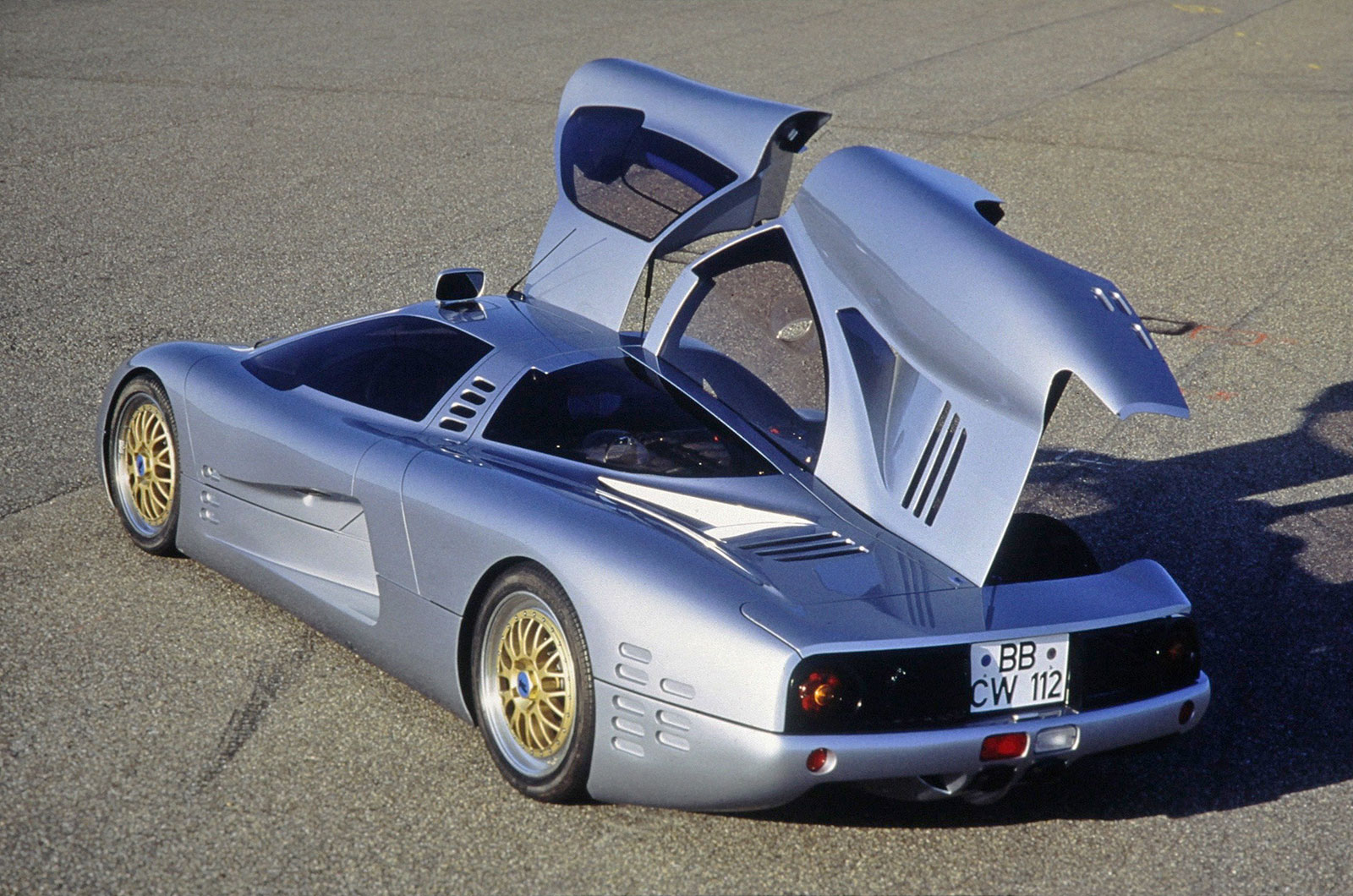 Isdera Commendatore 112i (1993)