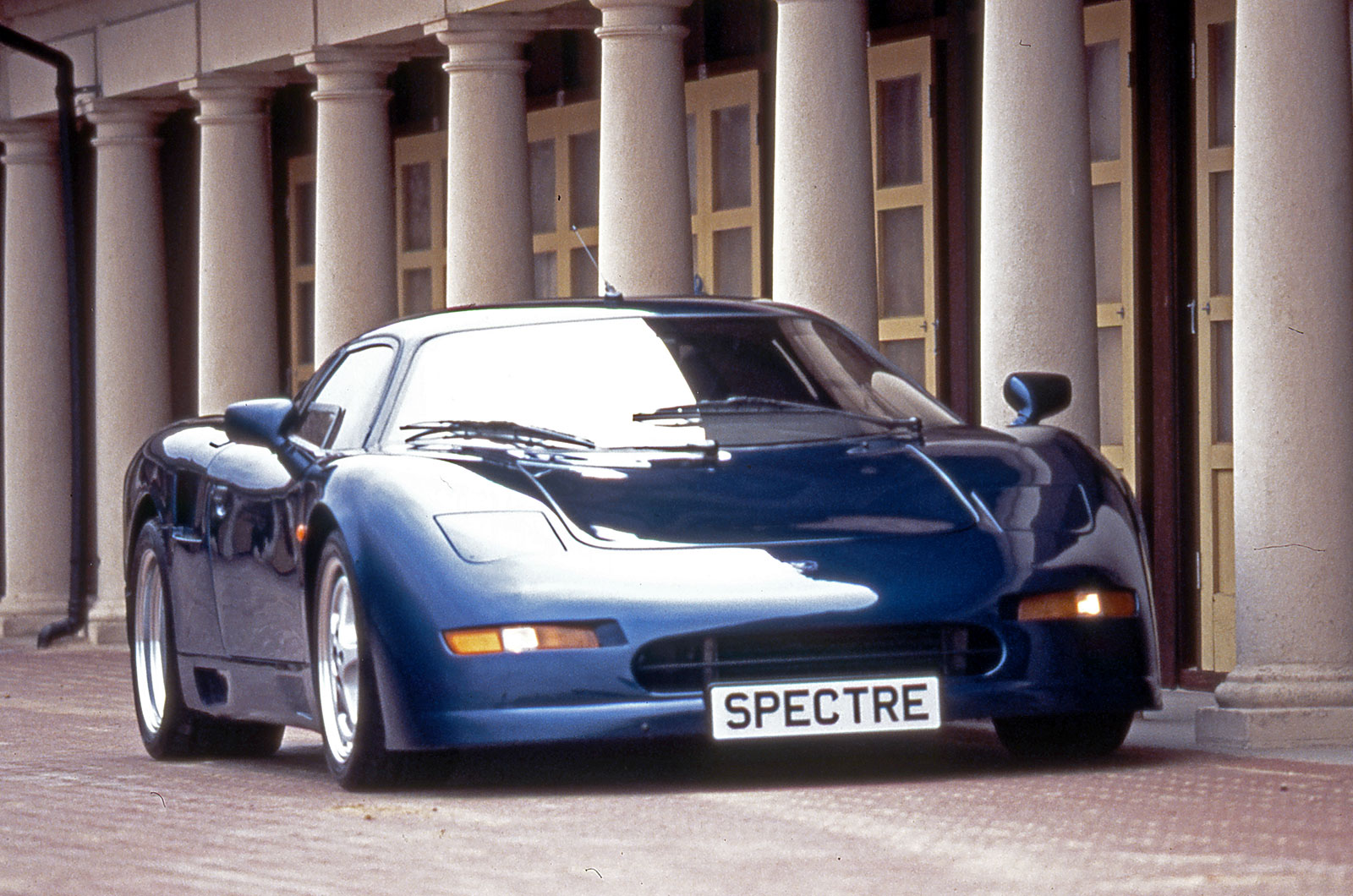 Spectre R42 (1995)