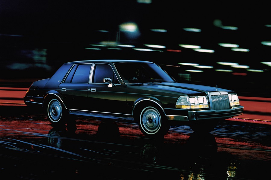 Lincoln Continental Turbodiesel (1983)