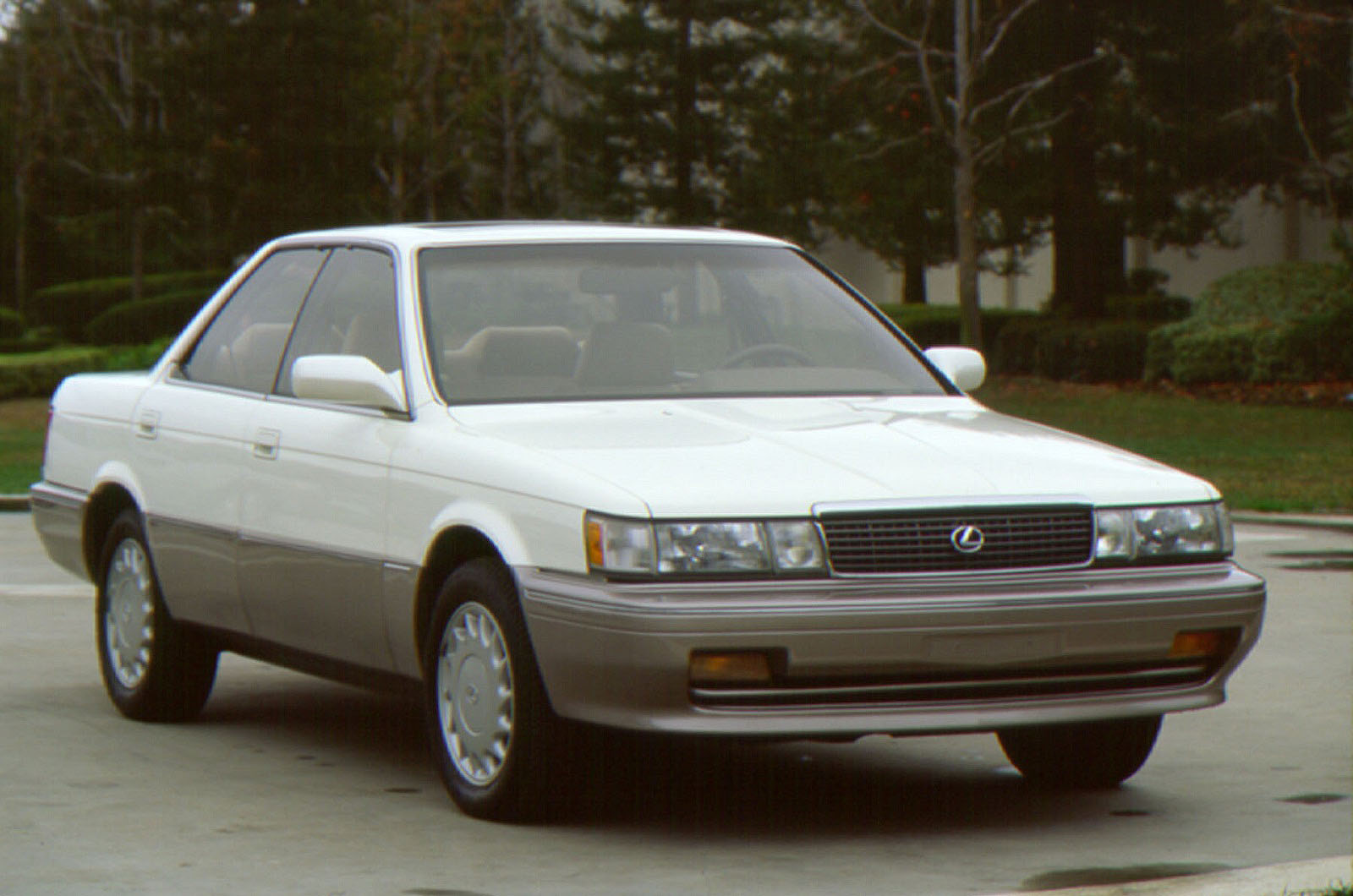 Lexus ES (first generation,1989)