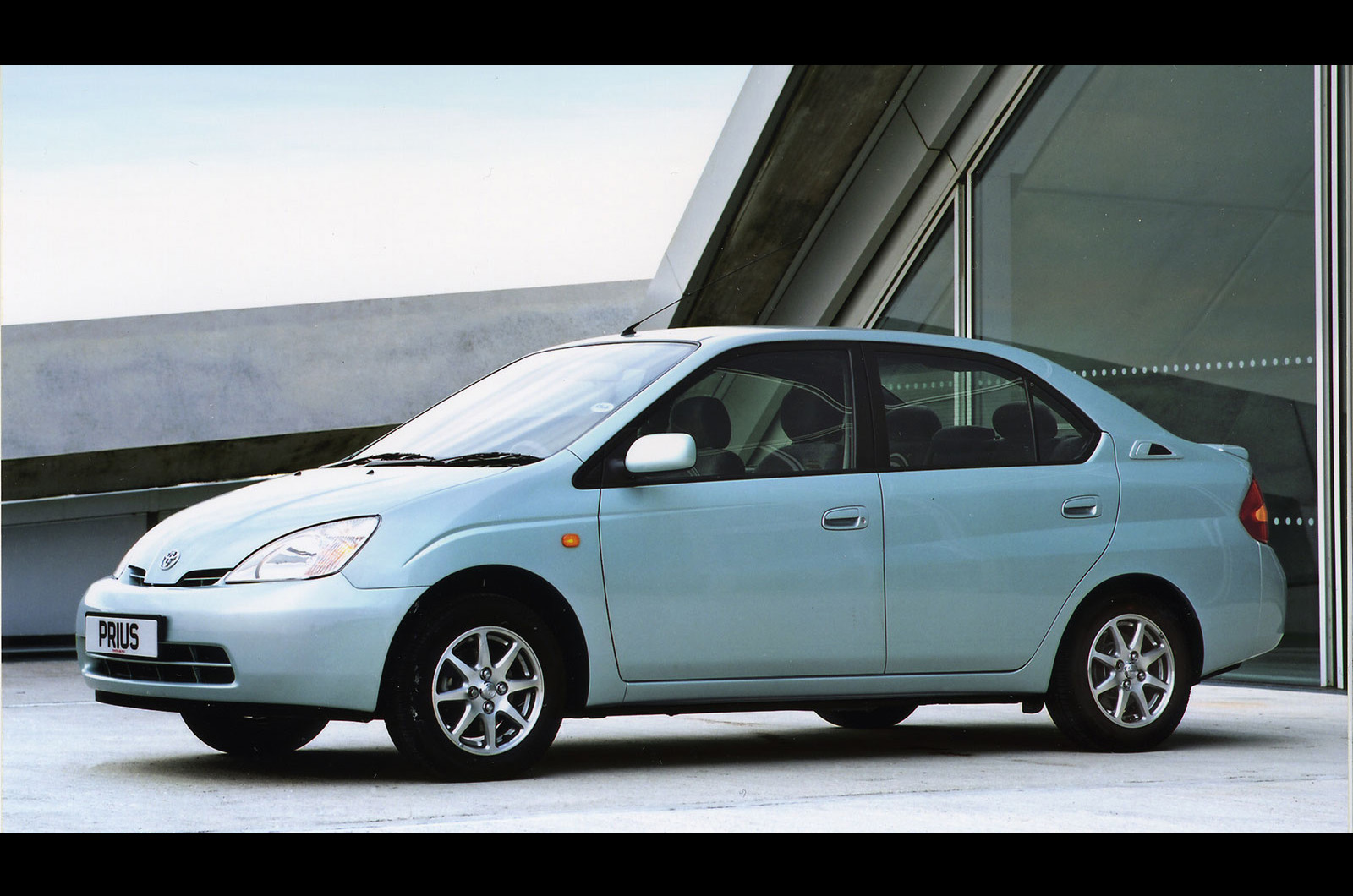 Toyota Prius (1999)