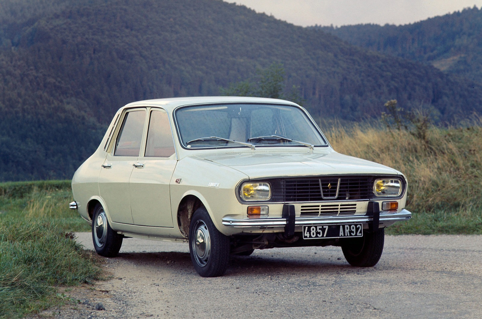 Renault 12 (1969-2006) – 37 YEARS