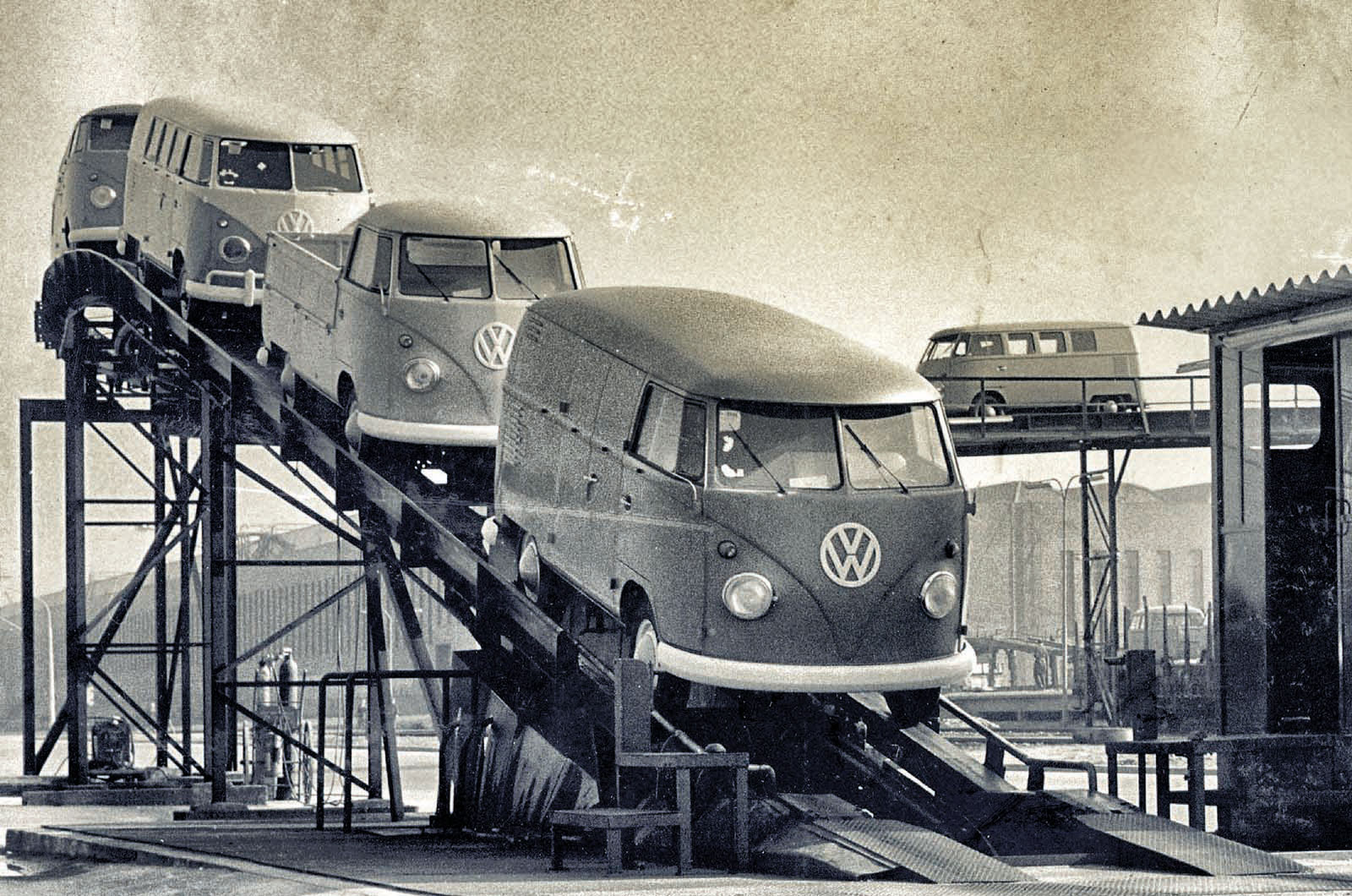 Volkswagen Type 2 (1949-2013) – 63 YEARS