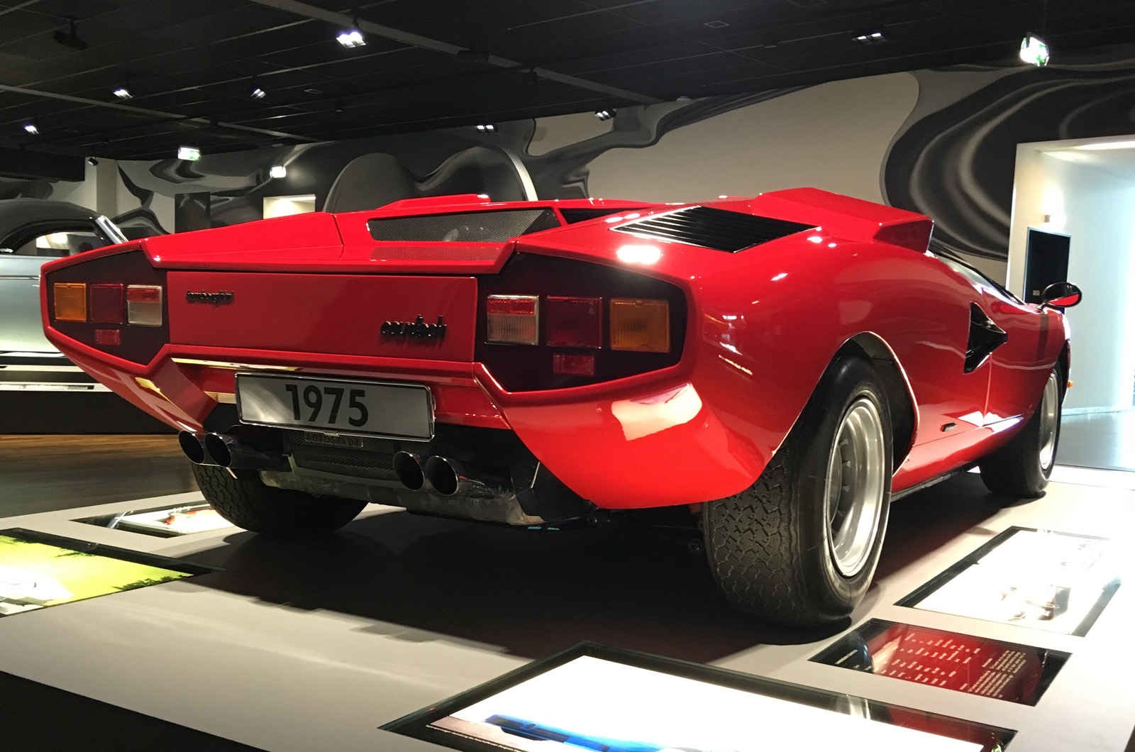 Lamborghini Countach (1975)