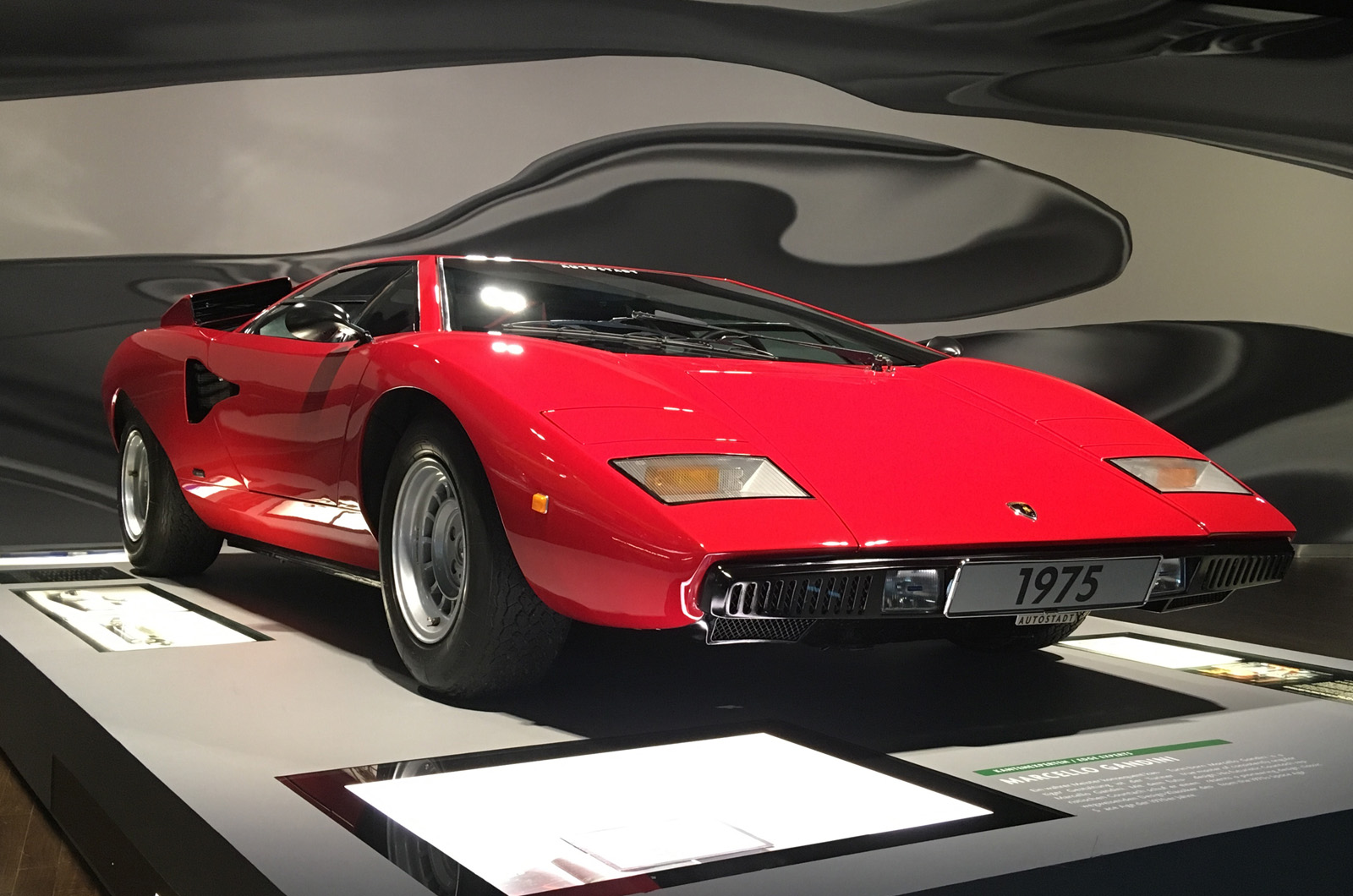 Lamborghini Countach (1975)