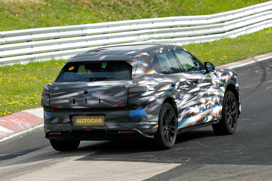 Bentley Torcal in camo