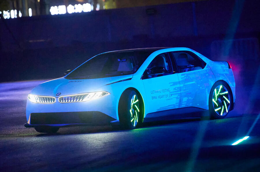 BMW M Vision Driving Experience – powersliding
