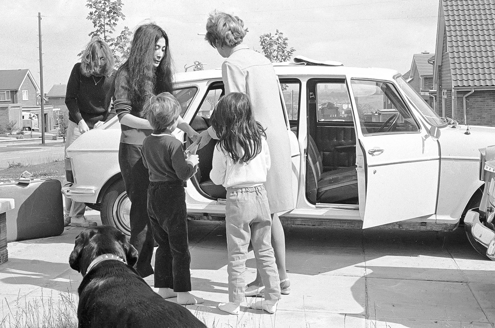 John Lennon – Austin Maxi