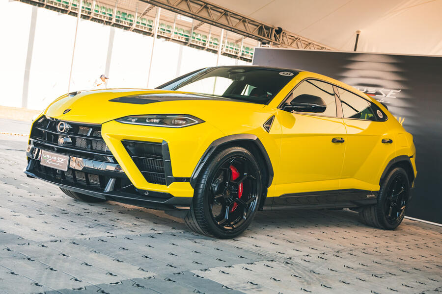 Lamborghini Urus SE Performante