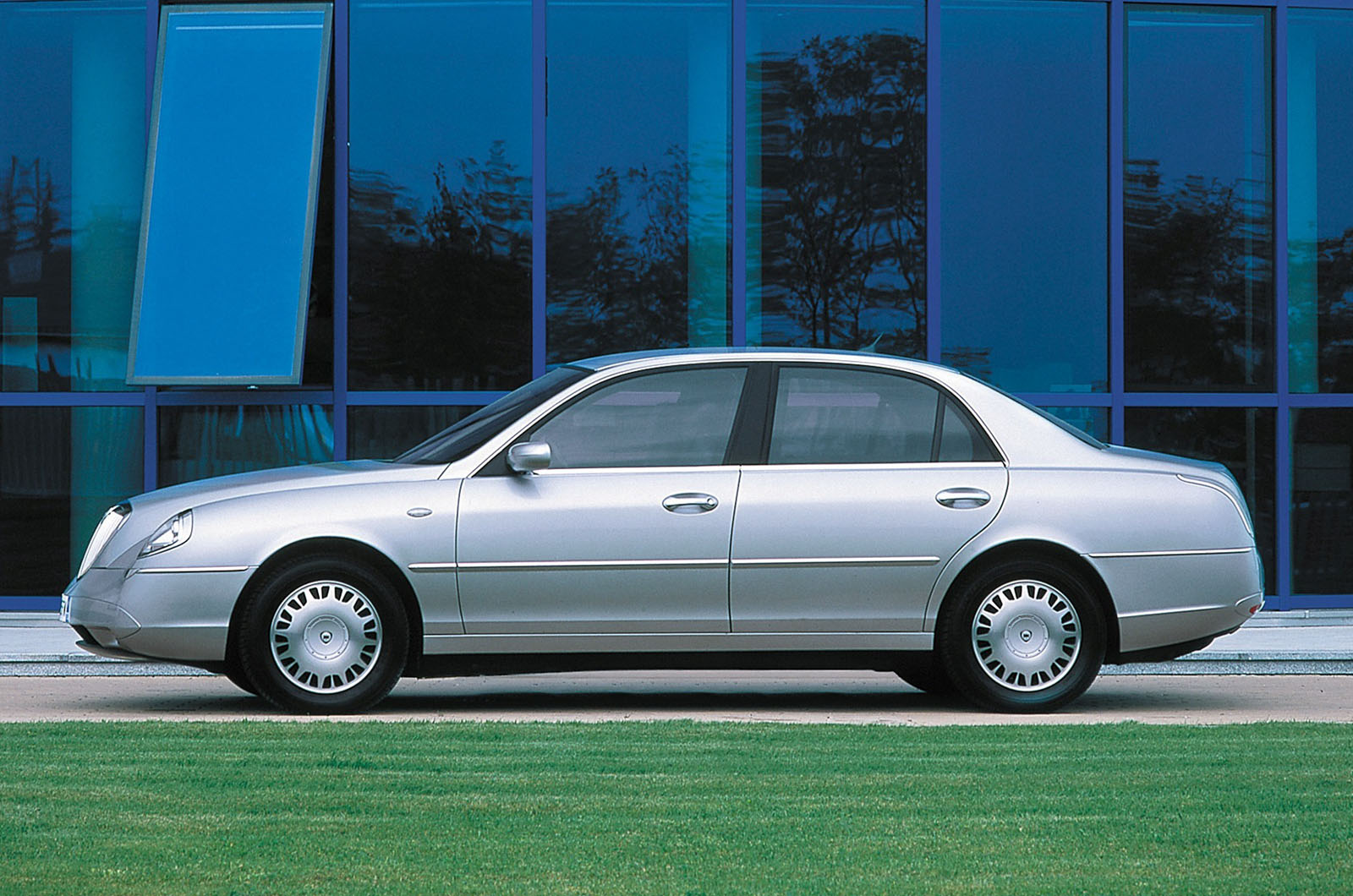Lancia Thesis