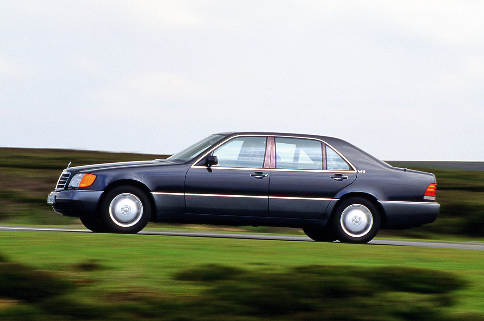 Mercedes-BenzS-Class(W140)