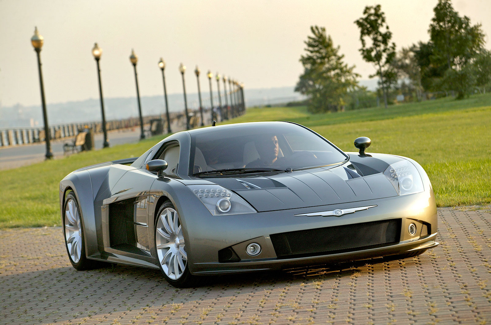 Chrysler ME412 (2004)