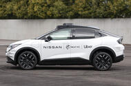 Nissan Leaf Wayve taxi