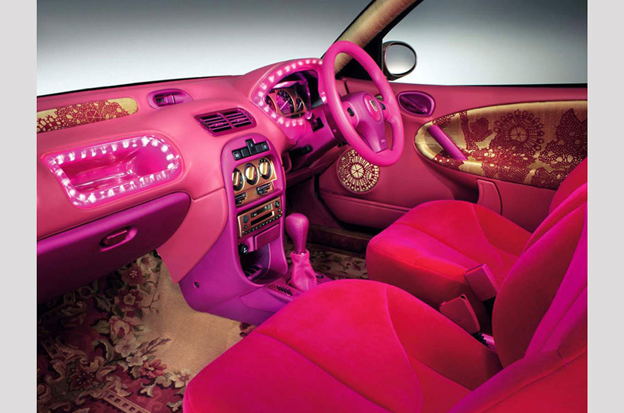 Rover 25 Art Car (2002)