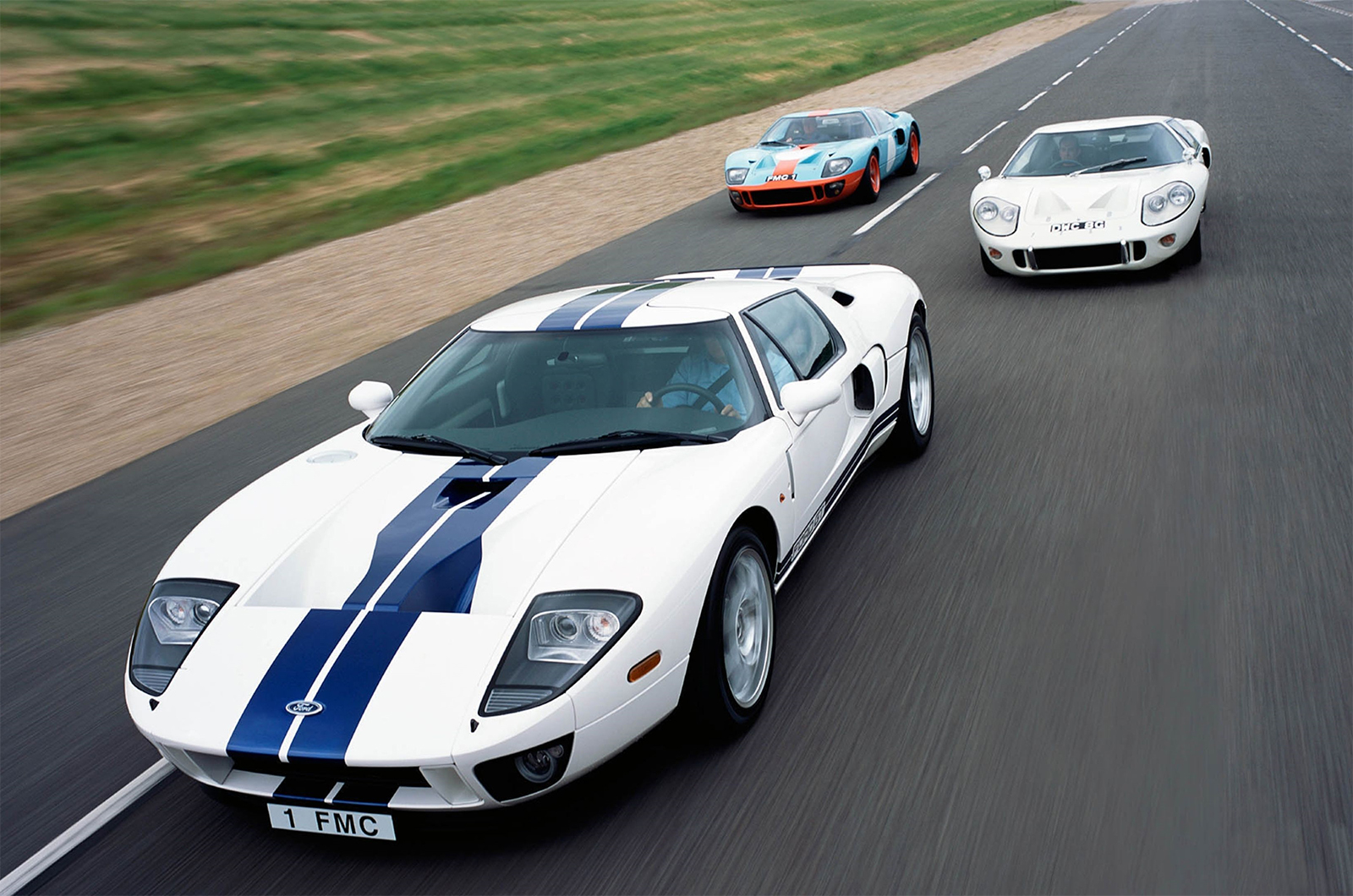 Ford GT (2003)