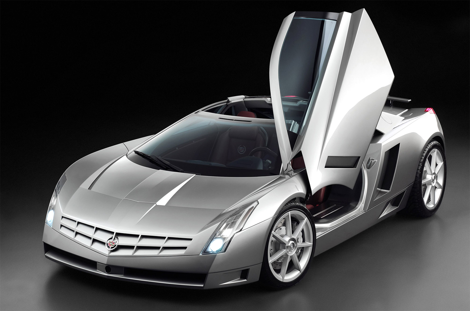 Cadillac Cien (2002)